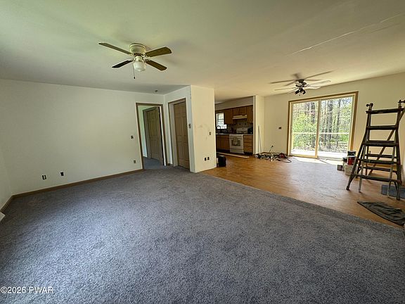 5th image of 3205 Creamton Dr