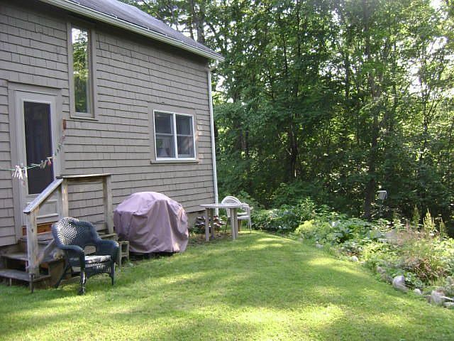 2nd image of 16 Sand Springs Rd #R