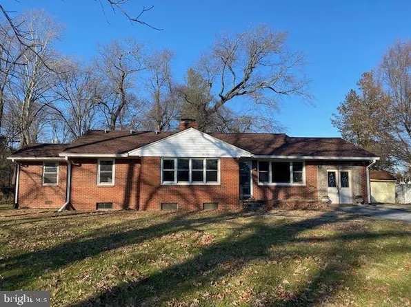 38274 W Colonial Hwy, Hamilton, VA 20158