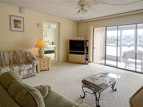 5th image of 7600 Sun Island Dr S APT 102