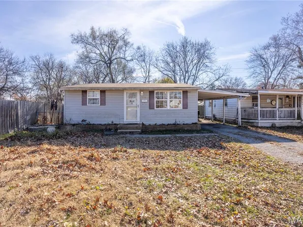 2248 Miracle Ave, Granite City, IL 62040