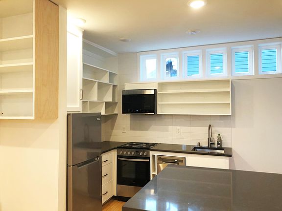 5th image of 1122 S 13th St #A