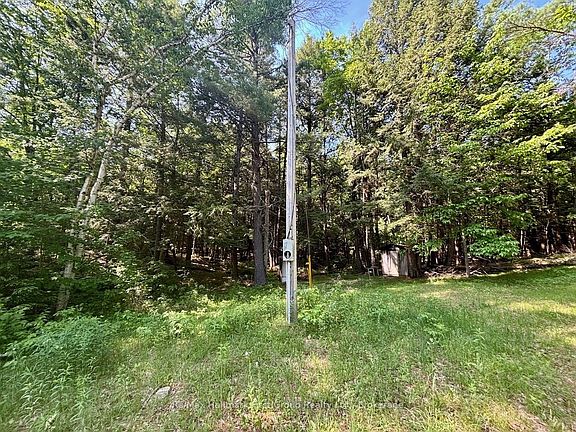 5th image of 2495 Flinton Rd