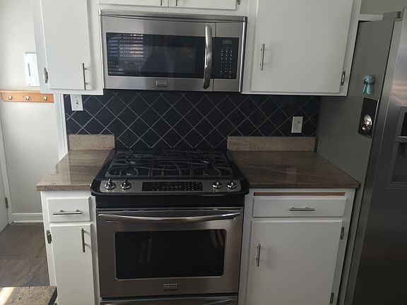 5th image of 5633 Abbott Ave S