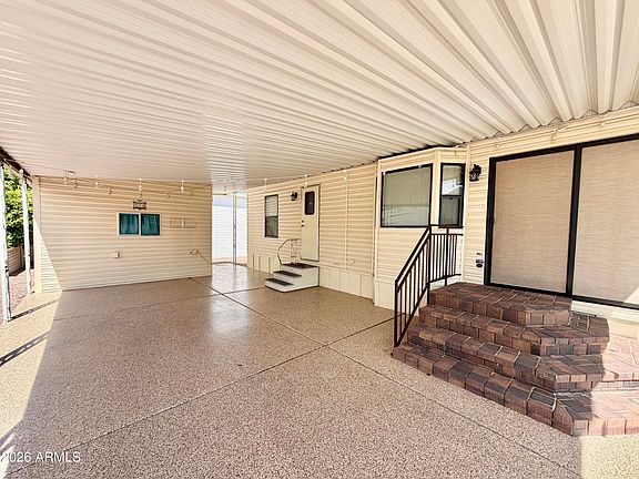 4th image of 111 S GREENFIELD Road #294