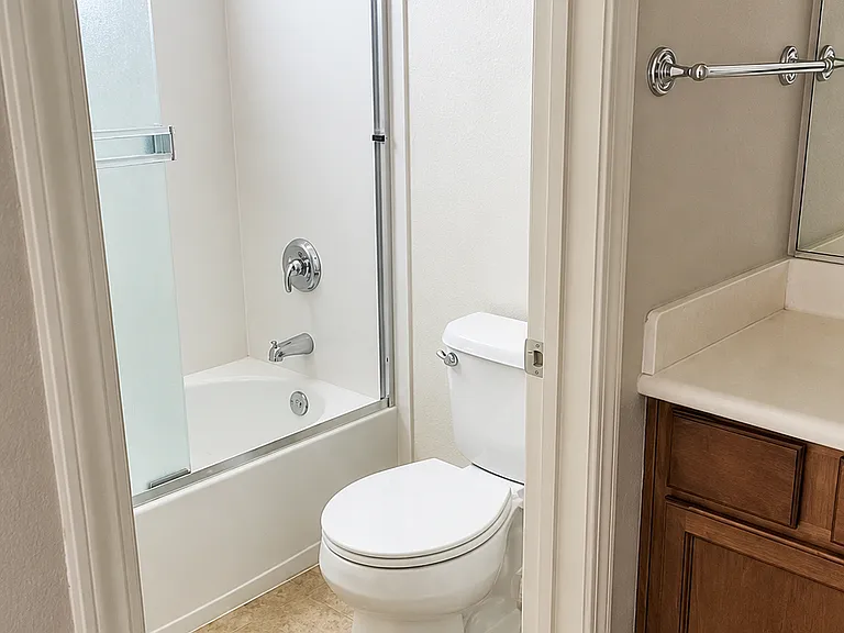 2502 Autumnvale Dr — Photo 16