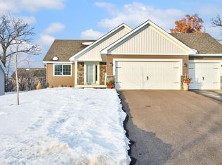 985 Vine St, Jordan, MN 55352