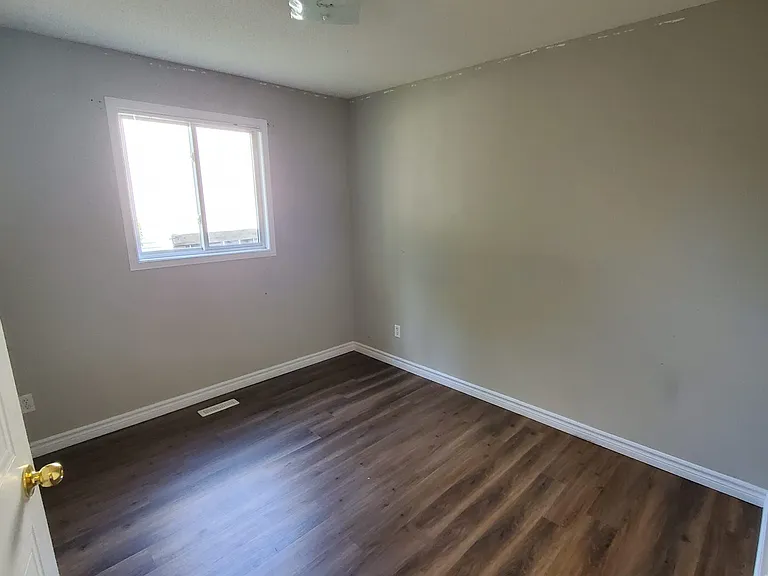 972 Prosperity Ct — Photo 5