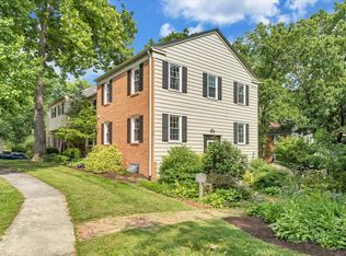 104 Southampton Ct, Blacksburg, VA 24060