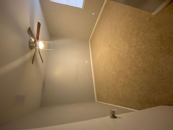 2nd image of 539 Golden Meadow Ln