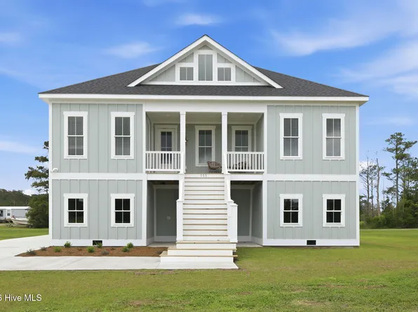 111 Jade Street, Beaufort, NC 28516