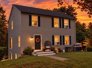 20 Memorial St, Baldwinville, MA 01436