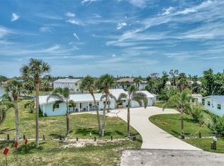 1055 E 2nd St, Englewood, FL 34223