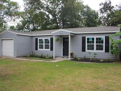 305 Evans St, Angleton, TX, 77515