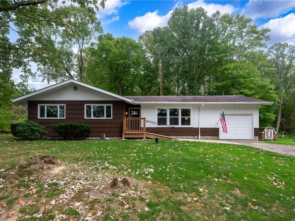 220 Forrester Rd, Slippery Rock, PA 16057