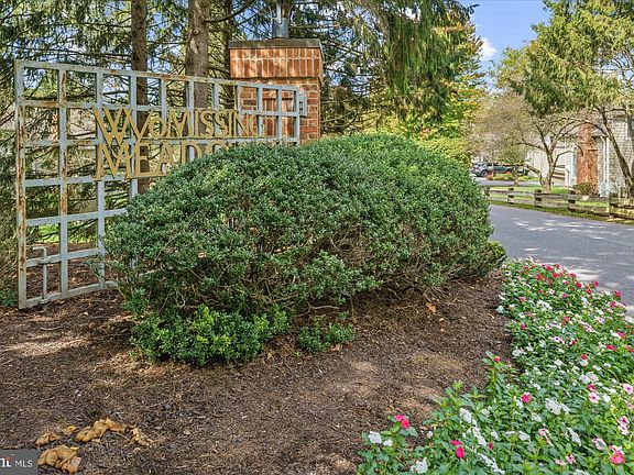 5th image of 1930 Meadow Ln