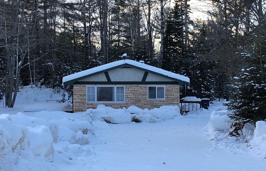 1st image of 4935 Airport Ln