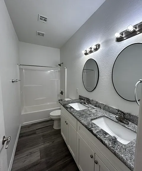 1298 E Avenida Fresca — Photo 11
