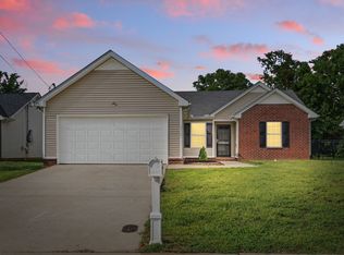 2717 Cayuga Dr, Murfreesboro, TN 37130