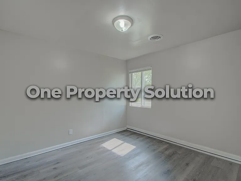 1151 Decatur St — Photo 11
