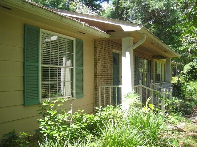 1st image of 2400 Debden Dr