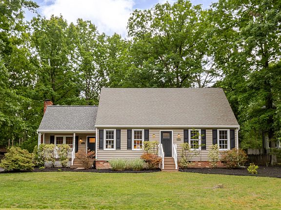 2nd image of 5412 Rainwood Dr