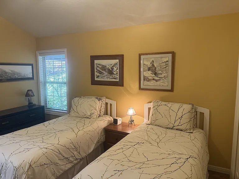 1004 Uri Ln #2 — Photo 12