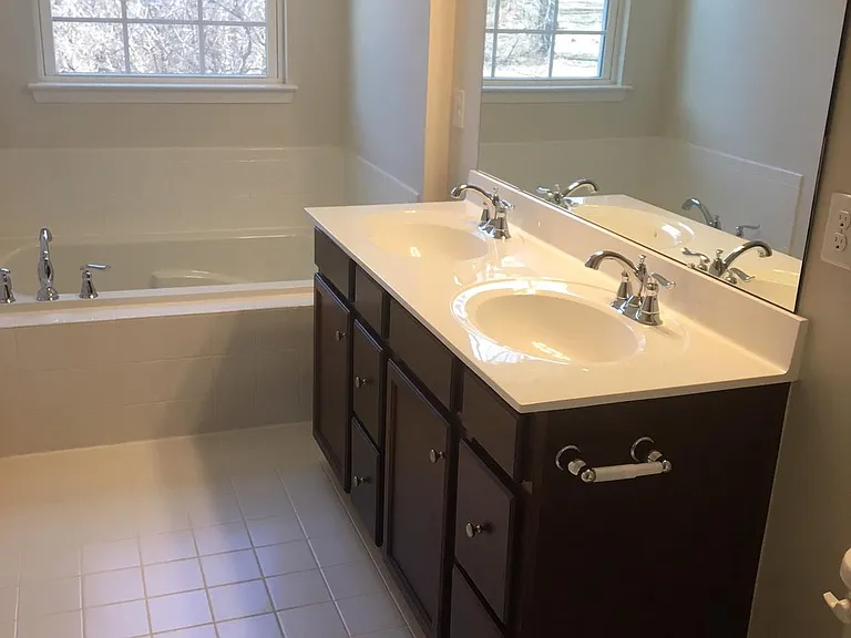 172 Mulberry Dr — Photo 10