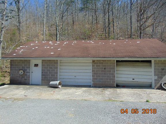 2nd image of 1524 Sugarloaf Br