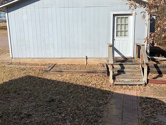 5th image of 567 Maverick Dr