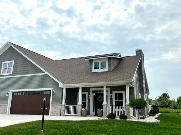 1398 Lighthouse Village Rd #7, Fond Du Lac, WI 54937