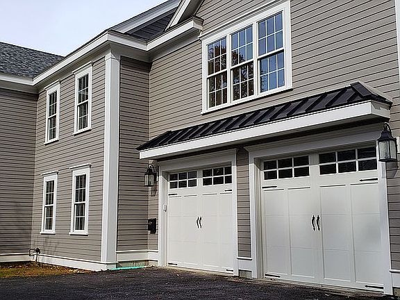 3rd image of 174 Nahanton Ave