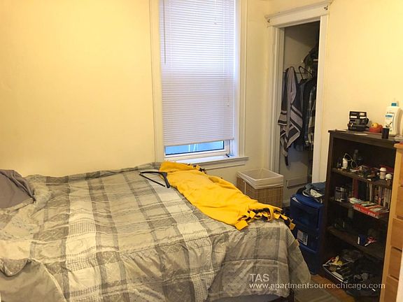 5th image of 3019 N Kenmore Ave APT 2