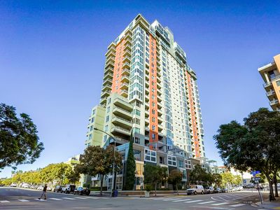 300 W Beech St Unit 909, San Diego, CA, 92101