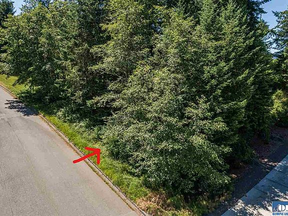 2nd image of 706 Delguzzi Dr Lot 7