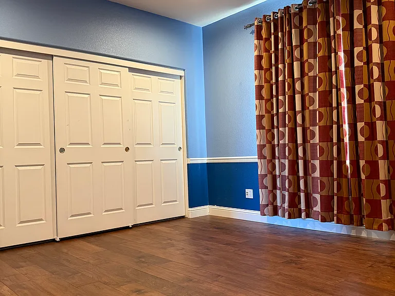 Kids bedroom 1
