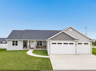 3309 E Aquamarine Ave, Appleton, WI 54913