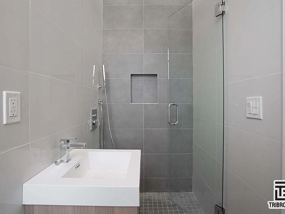 1st image of 62-15 Catalpa Ave #1C