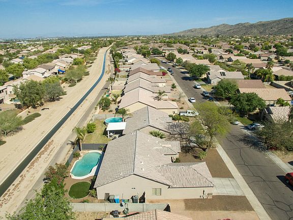 4th image of 1630 E Francisco Dr