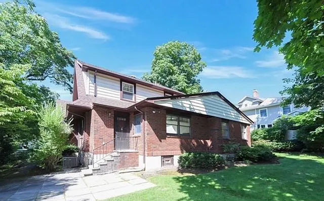 8 Laurel Ave — Photo 20