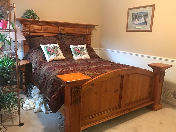 Guest bedroom 