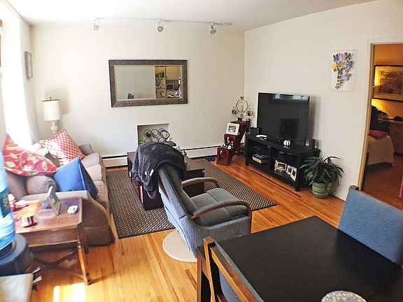 4th image of 35 W 96th St #5X