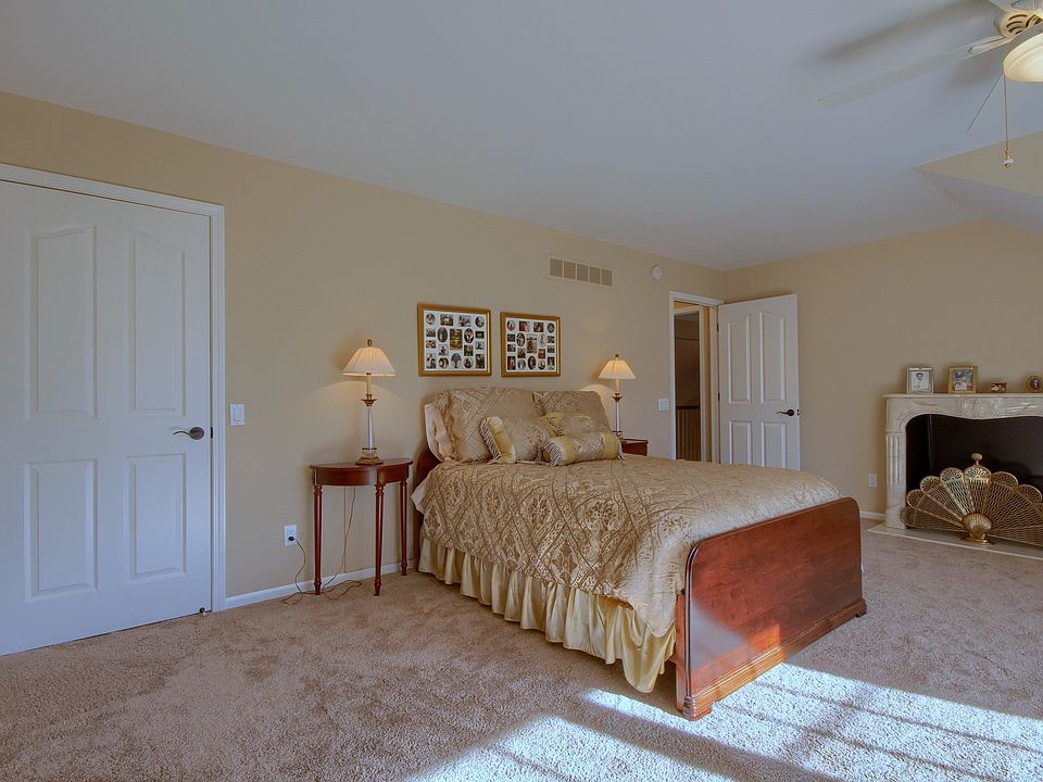 1st image of 16314 Brookwood Ct