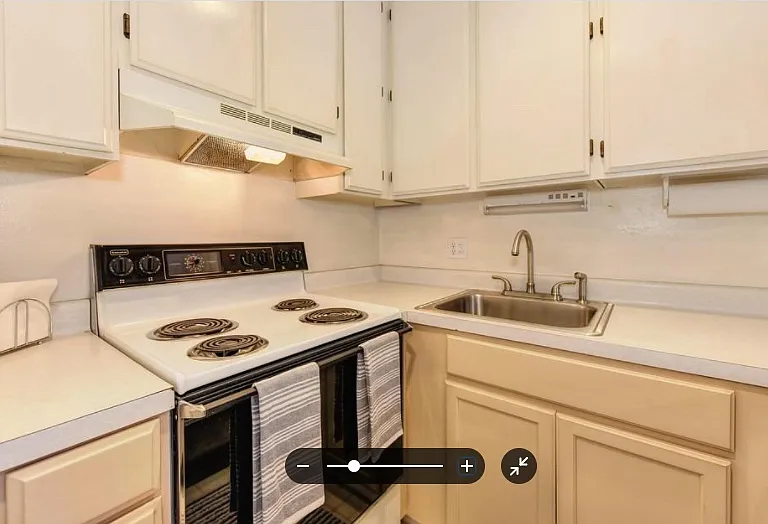 2203 Woodside Ln #15 — Photo 7