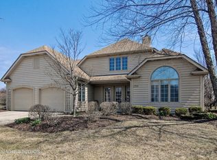 2561 Sutton Ln, Aurora, IL 60502