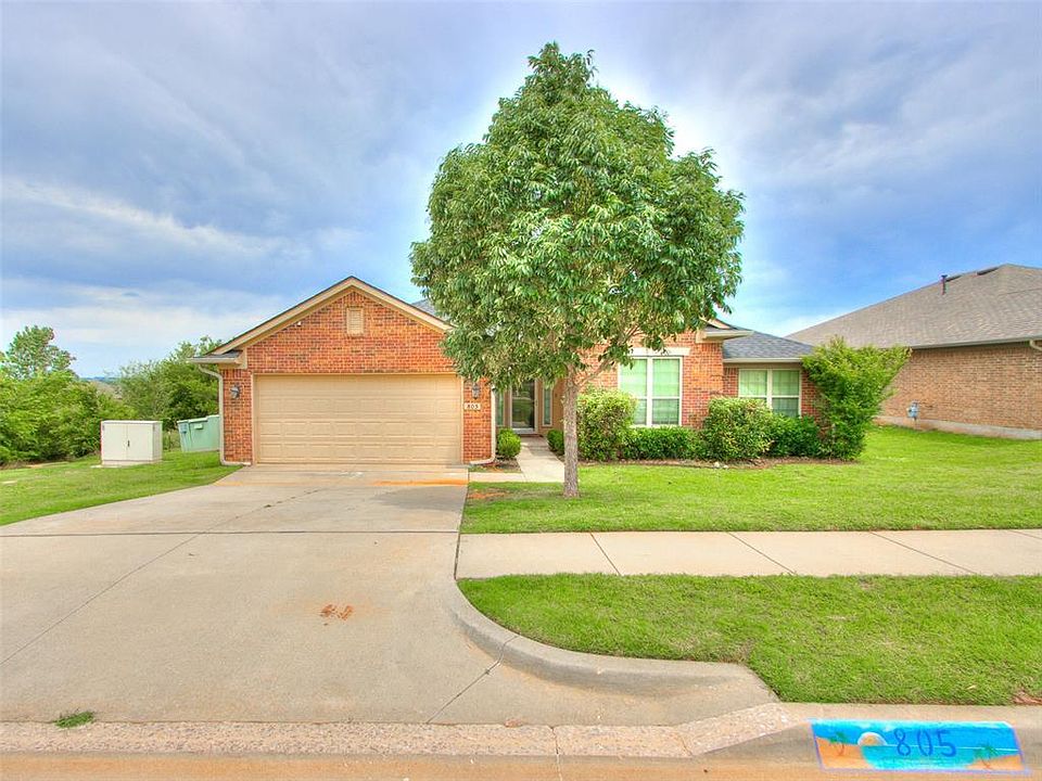 1st image of 805 Sedona Dr