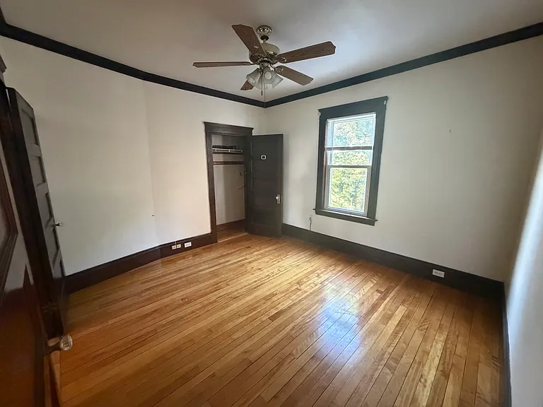 98 Boyd St #2 — Photo 5