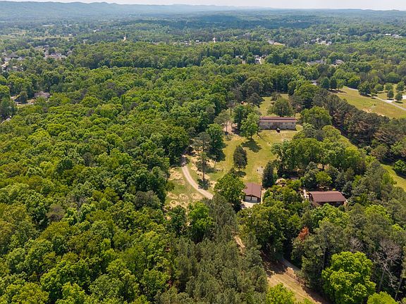 4th image of 109 Harris Dr