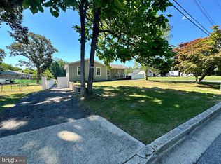 7710 Penley Ln, Fort Washington, MD 20744