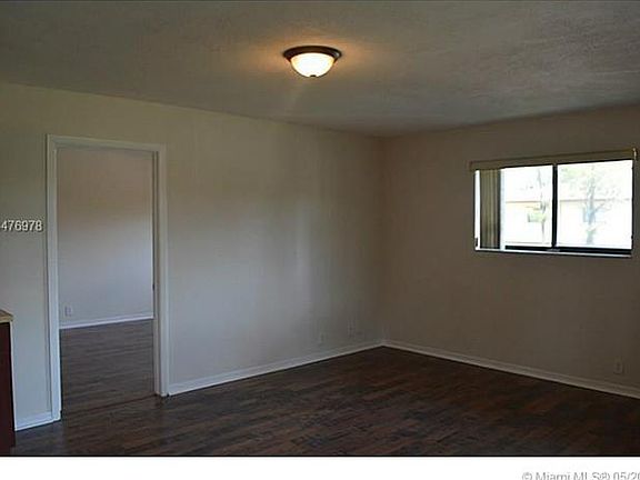 4th image of 2046 NW 43rd Ter APT 8